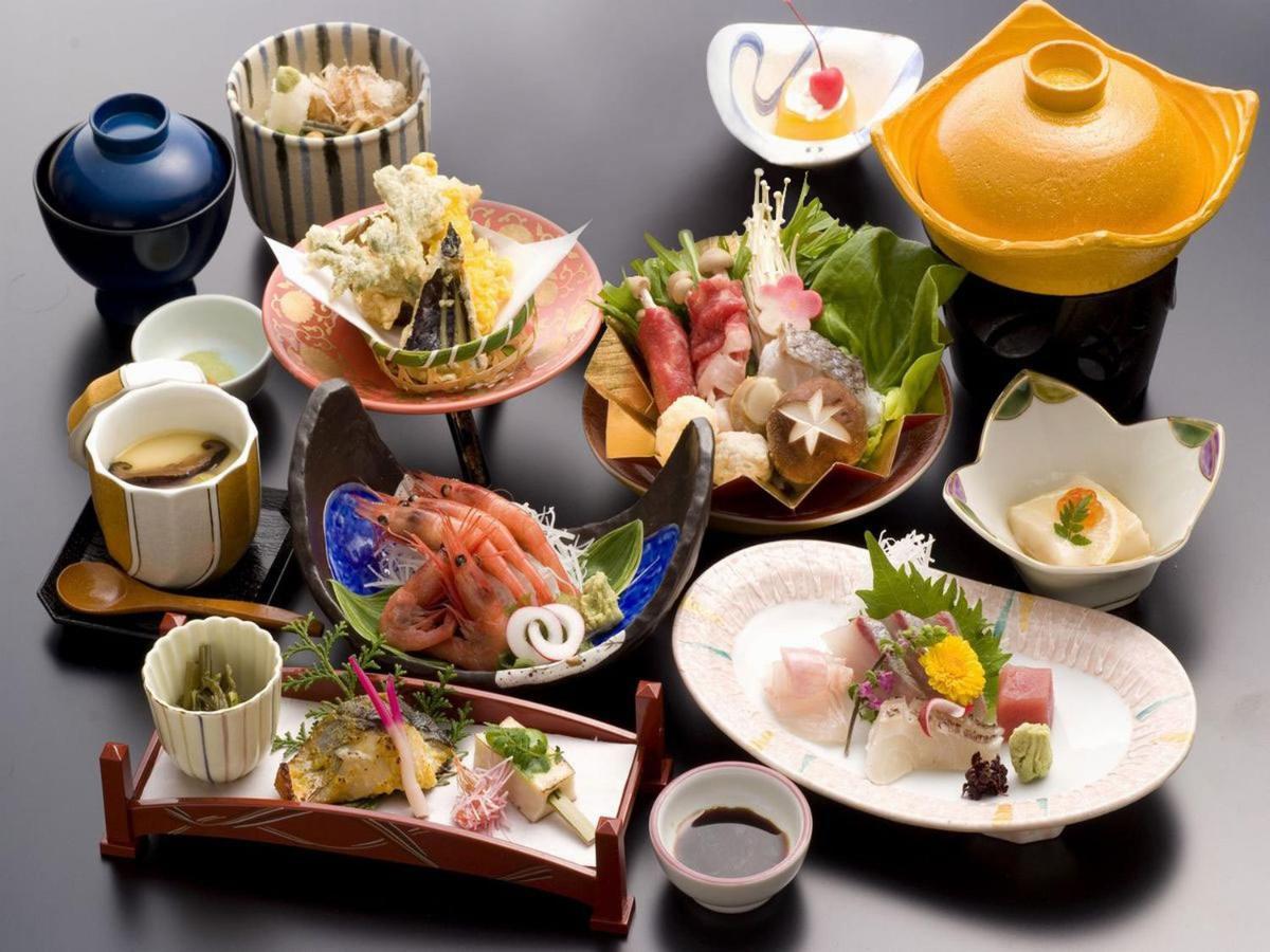 Awara Onsen Hot Spring Koubou Gurabaatei Hotel Екстериор снимка