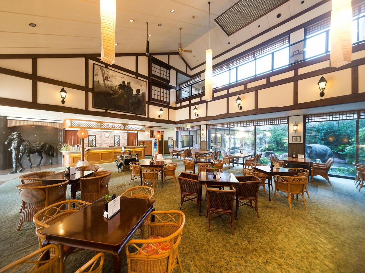 Awara Onsen Hot Spring Koubou Gurabaatei Hotel Екстериор снимка
