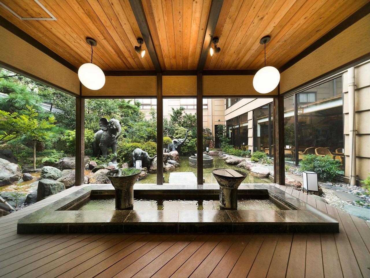 Awara Onsen Hot Spring Koubou Gurabaatei Hotel Екстериор снимка