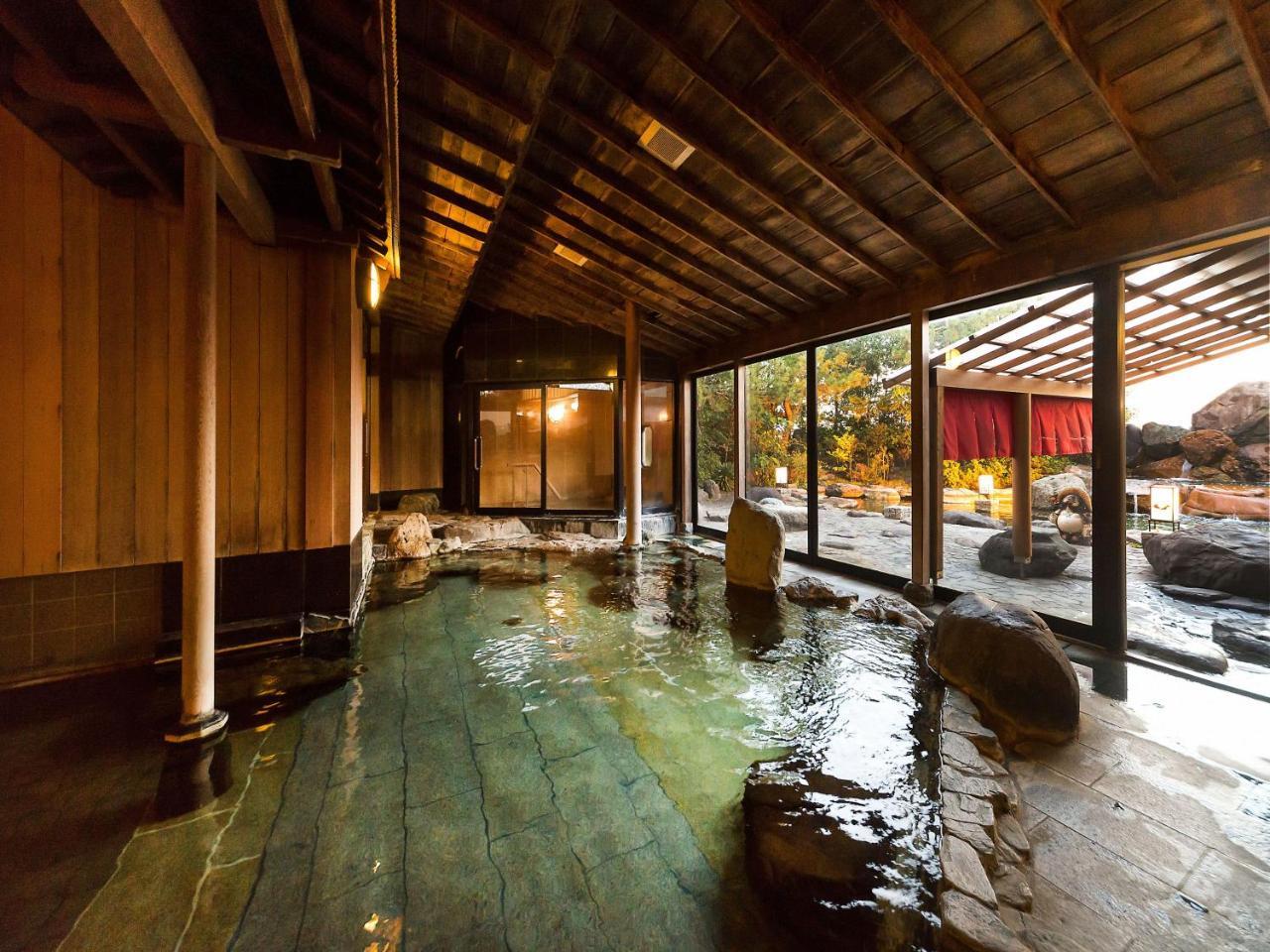 Awara Onsen Hot Spring Koubou Gurabaatei Hotel Екстериор снимка