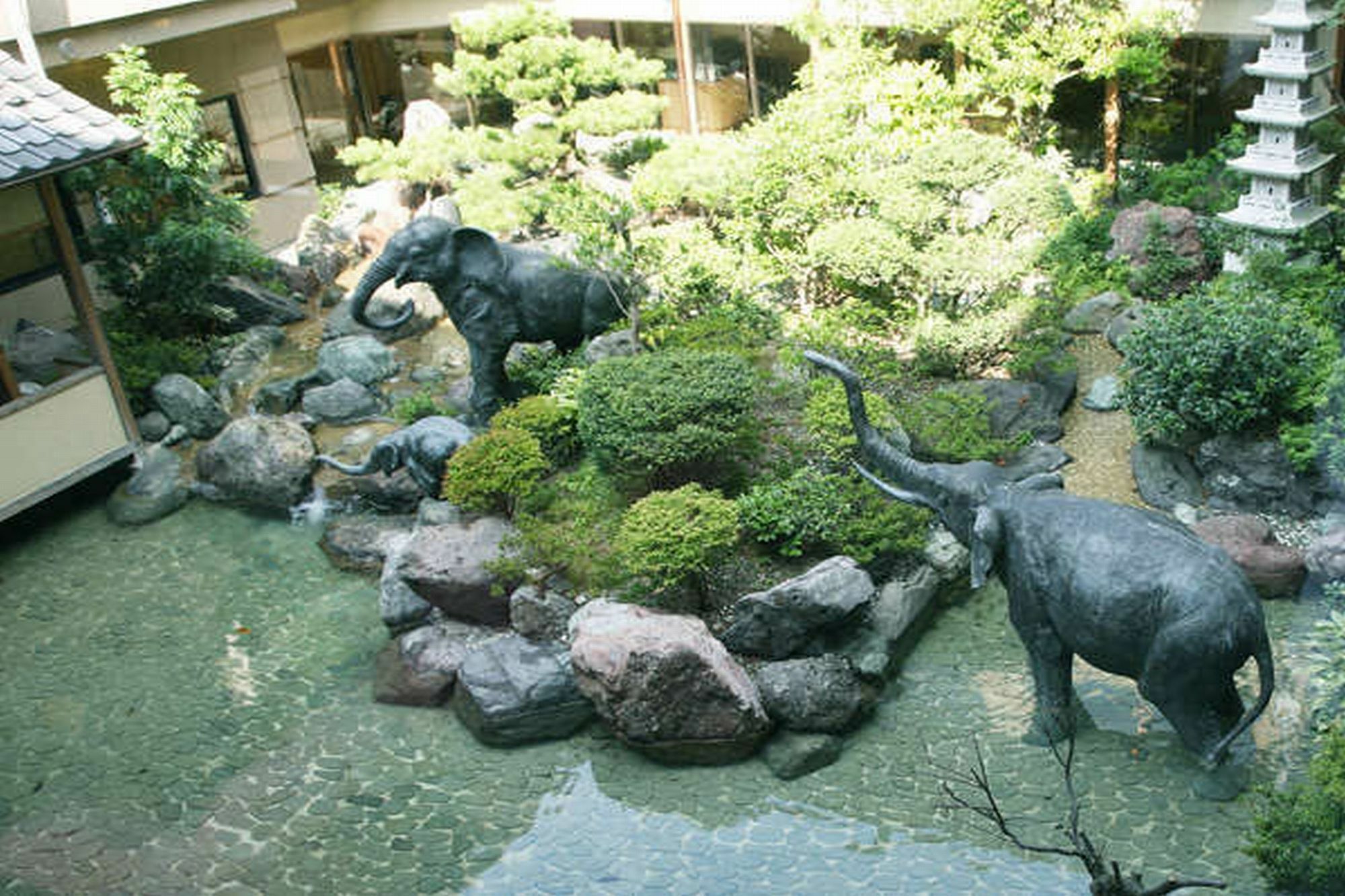 Awara Onsen Hot Spring Koubou Gurabaatei Hotel Екстериор снимка